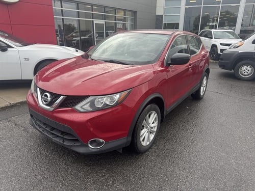 Nissan Qashqai SV 2017
