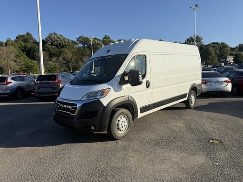 RAM ProMaster 2500 High Roof 2023