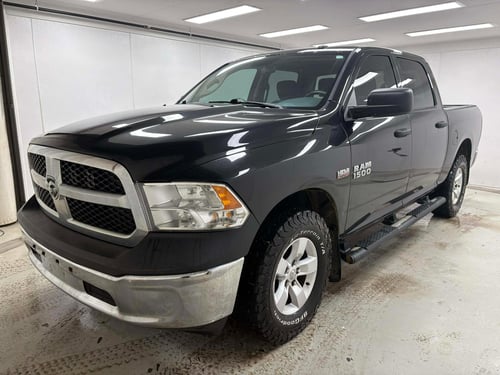 RAM 1500 ST ST 2015