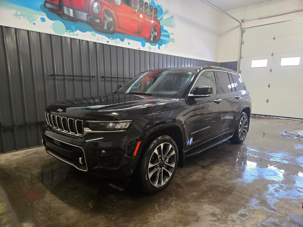 Jeep Grand Cherokee Overland 2023 used for sale (F0173)