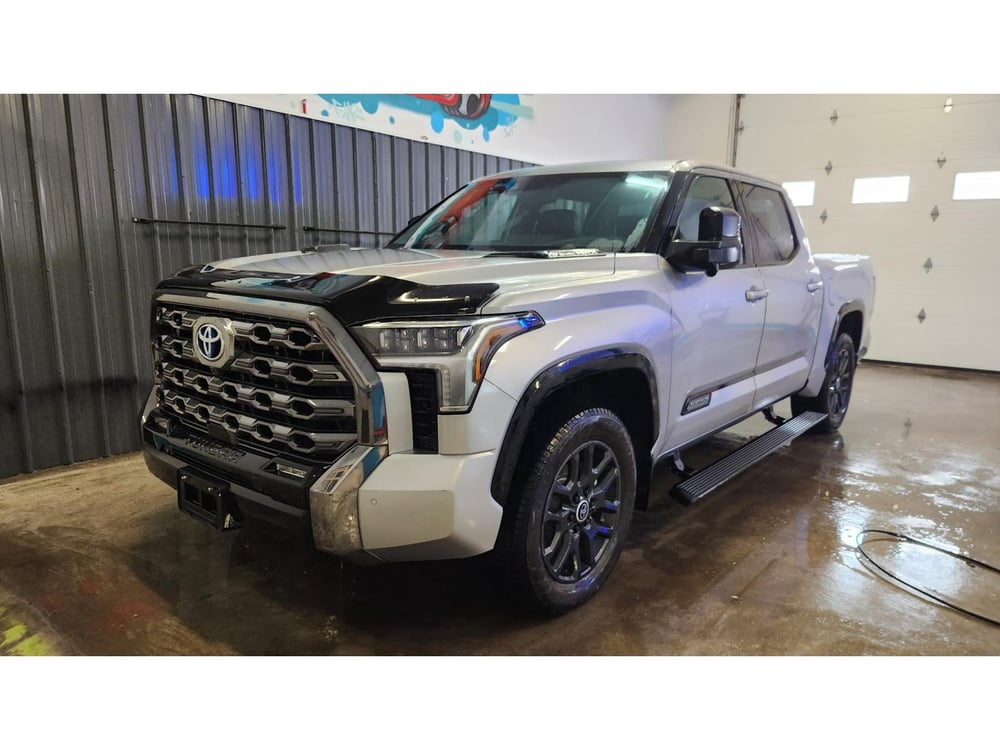 Toyota Tundra 2024 usagé à vendre (F0191)