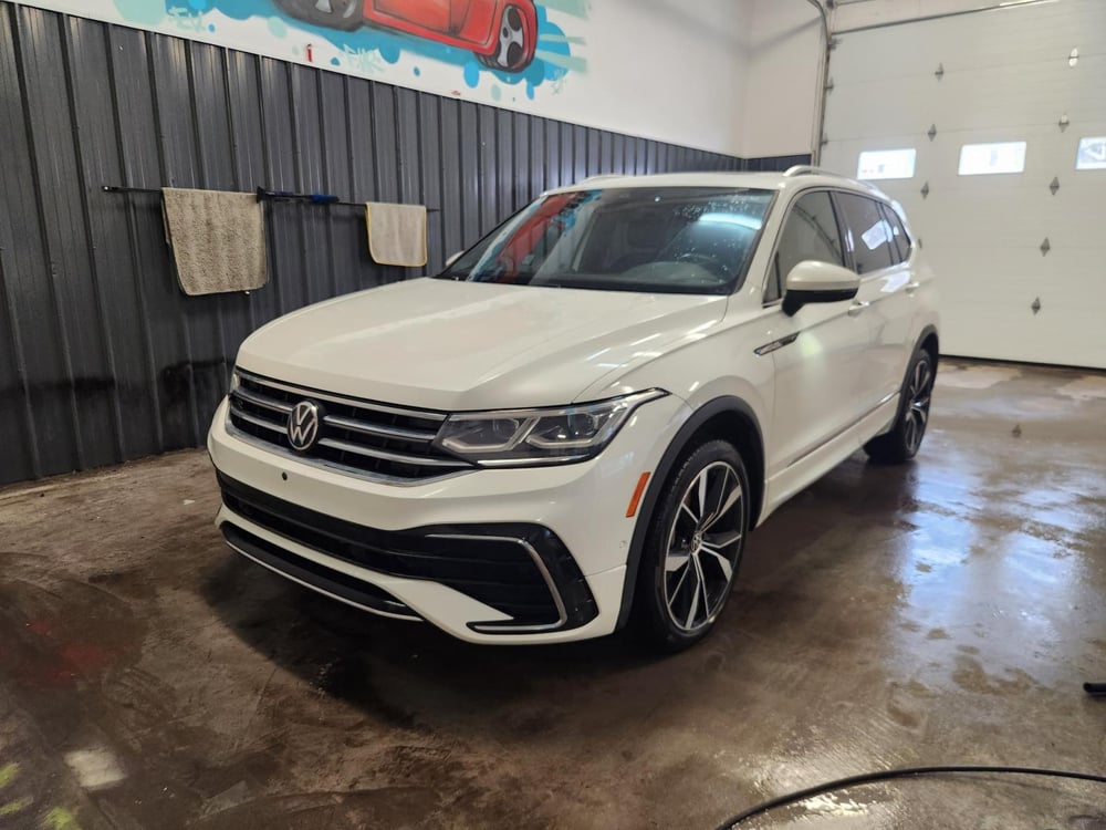 Volkswagen Tiguan 2023 used for sale (F0245)