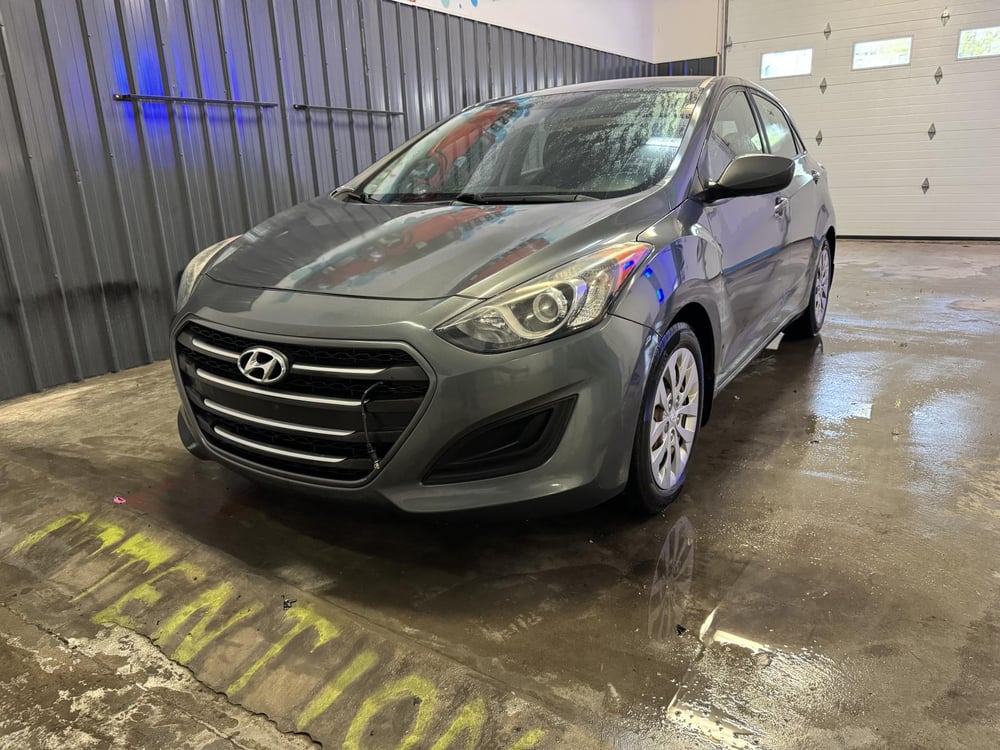 Hyundai Elantra GT 2017 usagé à vendre (F0319)