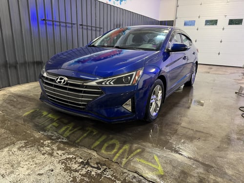 Hyundai Elantra Preferred 2020