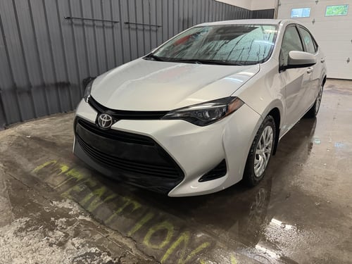Toyota Corolla LE 2017