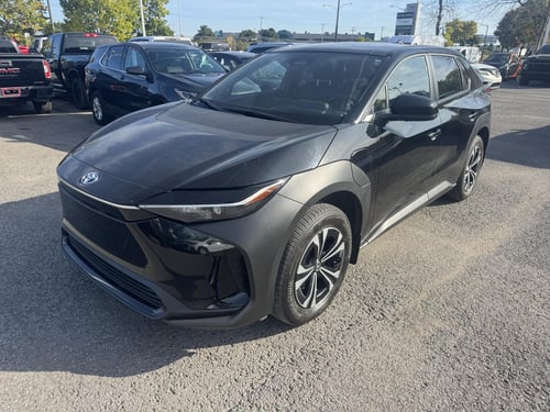 Toyota bZ4X XLE 2023
