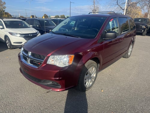 Dodge GRAND CARAVAN SE SXT 2017