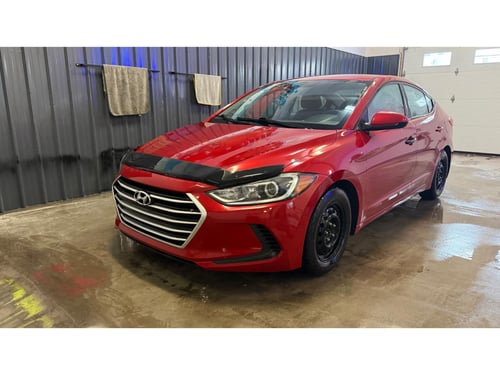 Hyundai Elantra LE 2017