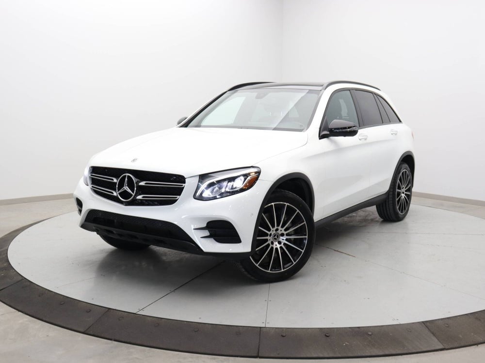 Mercedes-Benz GLC300 2019 used for sale (R1890)