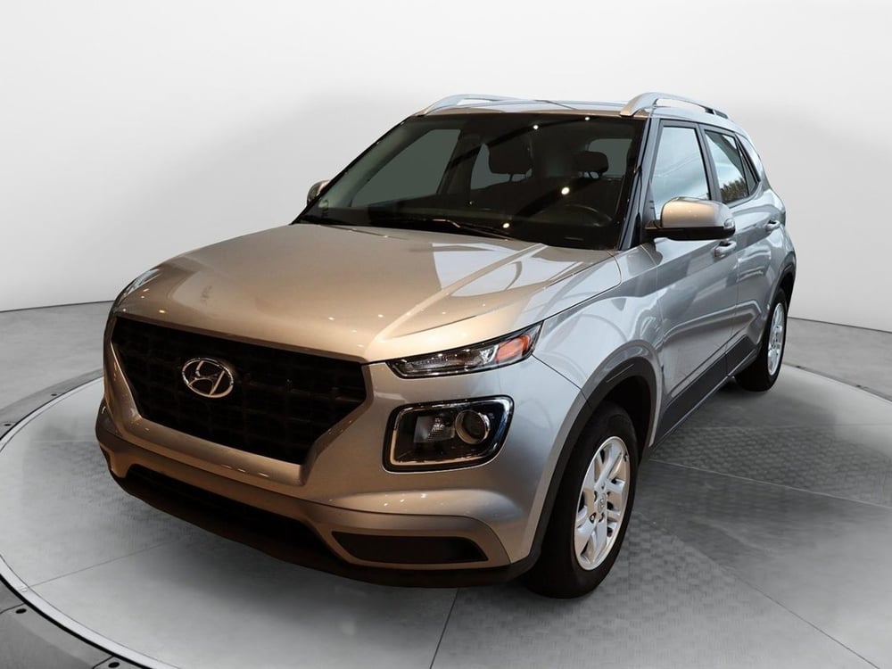 Hyundai Venue 2023 used for sale (R5165)