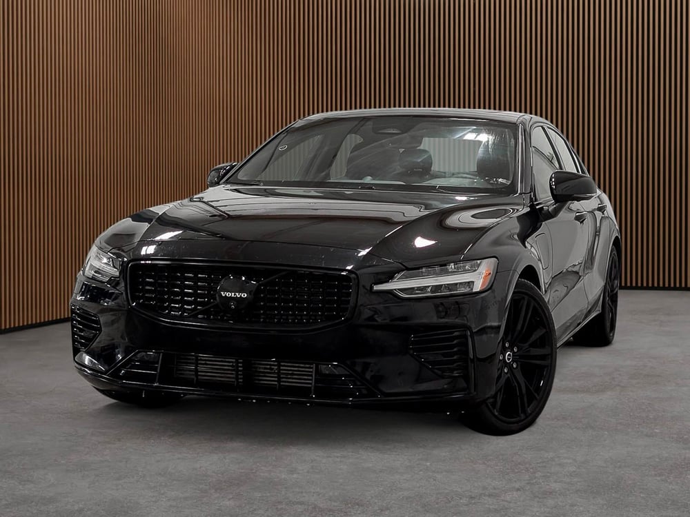 Volvo S60 Plug-In Hybrid 2025 used for sale (25-477U)