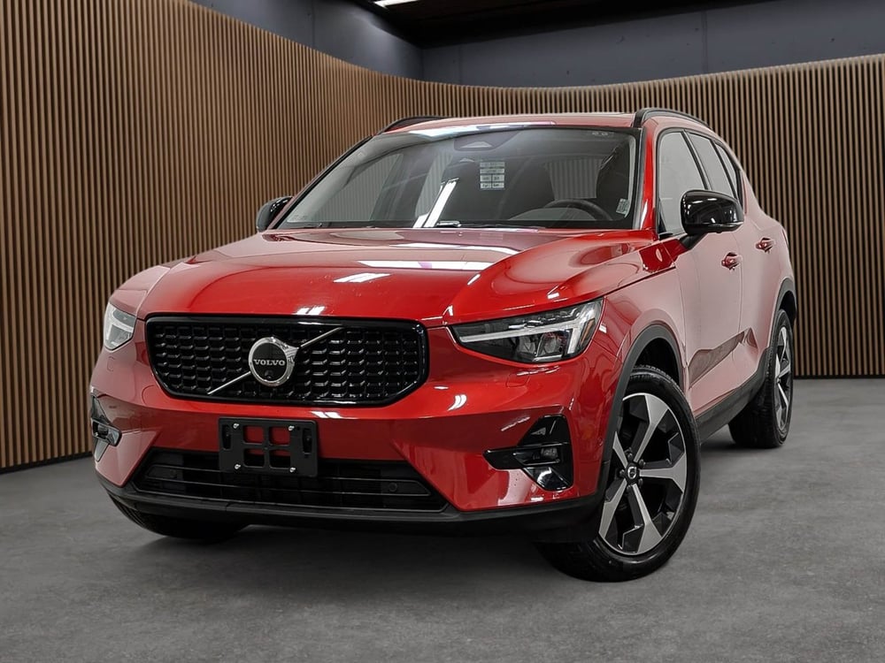 Volvo XC40 2025 usagé à vendre (25-801U)