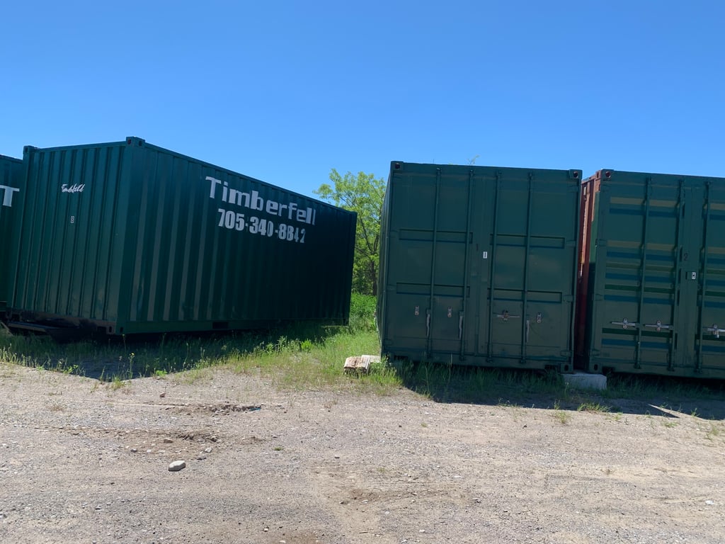 Fenelon Less Storage, Tim Finley and Draigan Le Febvre