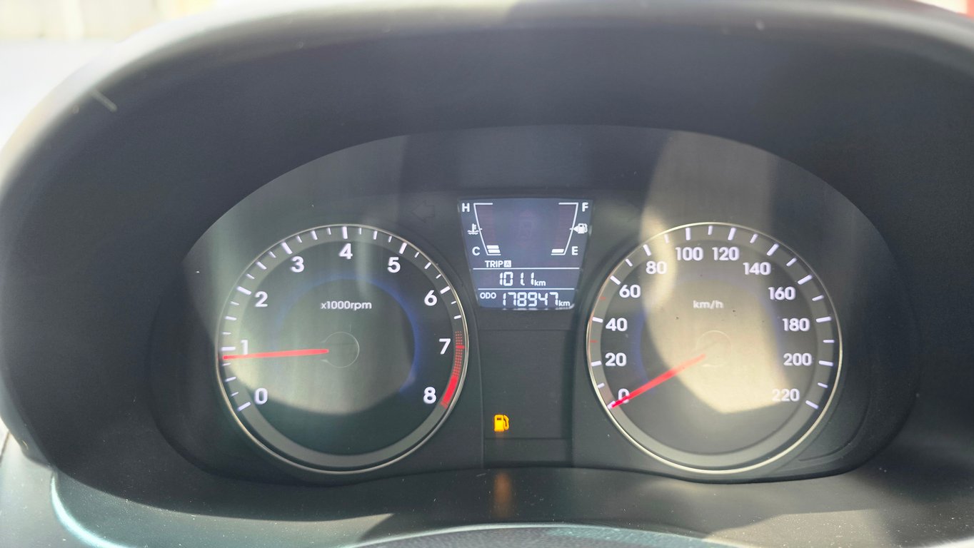 2013 Hyundai Accent 1.6 GLS/Fluid photo 10