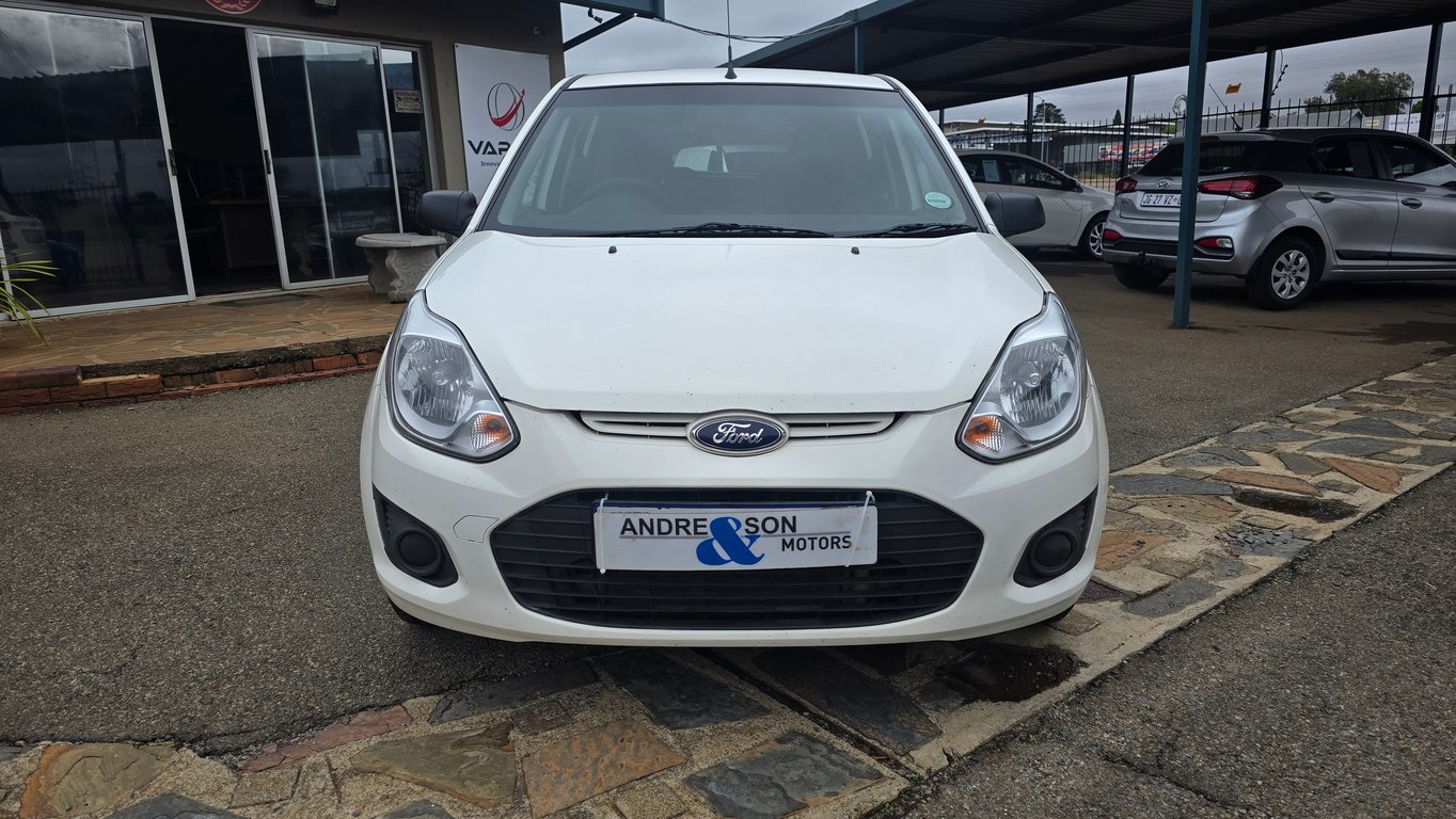 2014 Ford Figo 1.4 Ambiente — another view