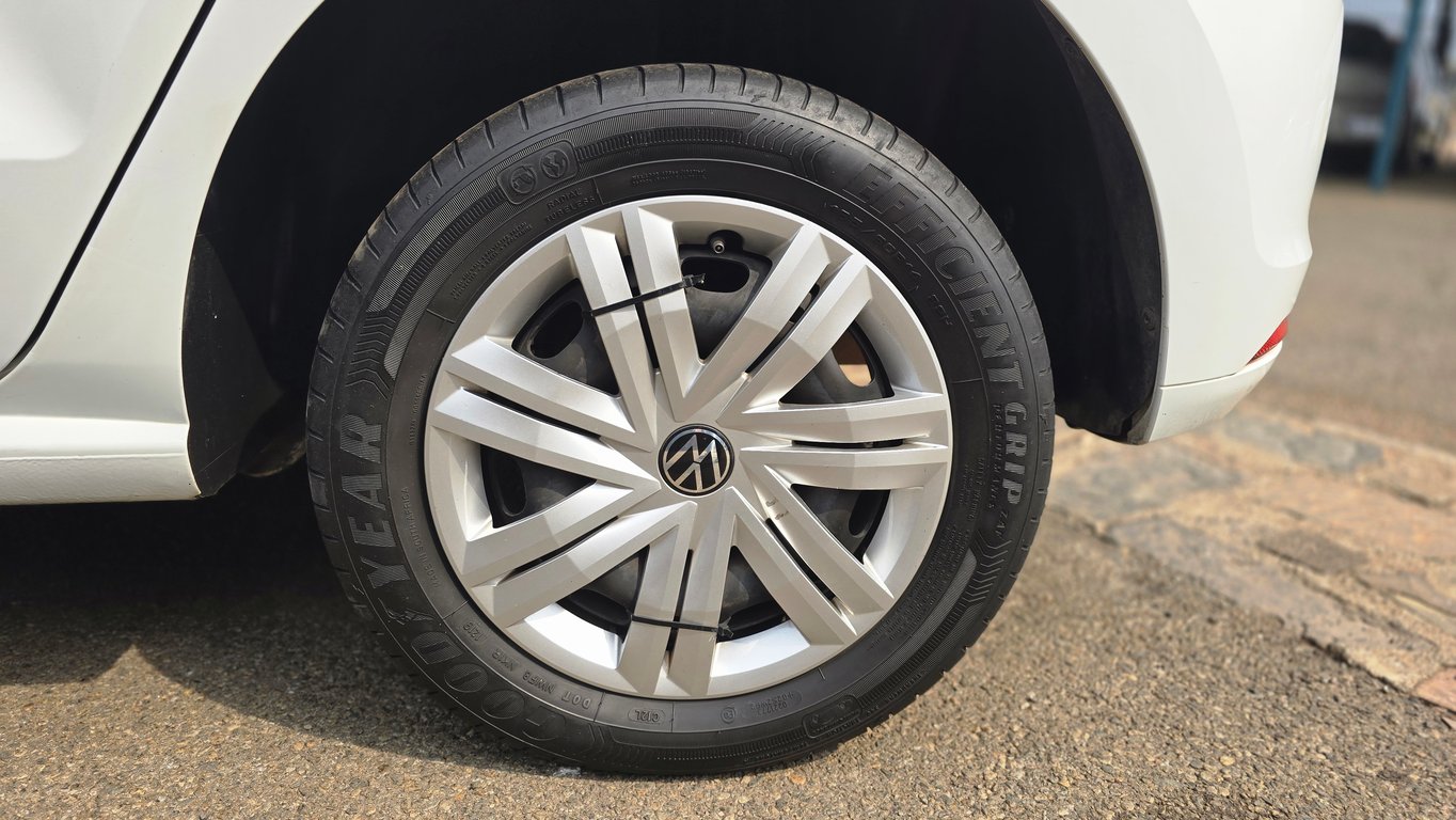 2019 Volkswagen Polo Vivo 1.4 Trendline 5Dr photo 15