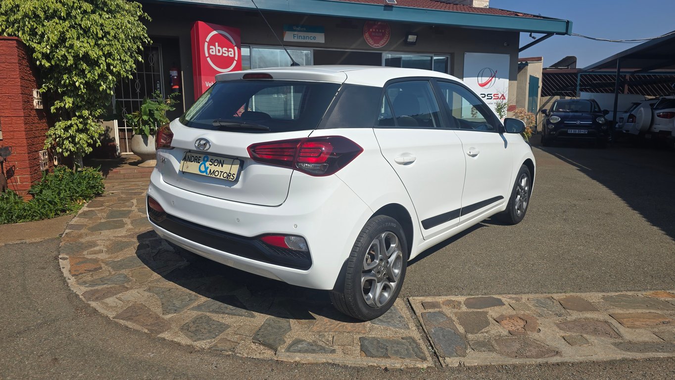 2019 Hyundai I20 1.4 Fluid photo 3