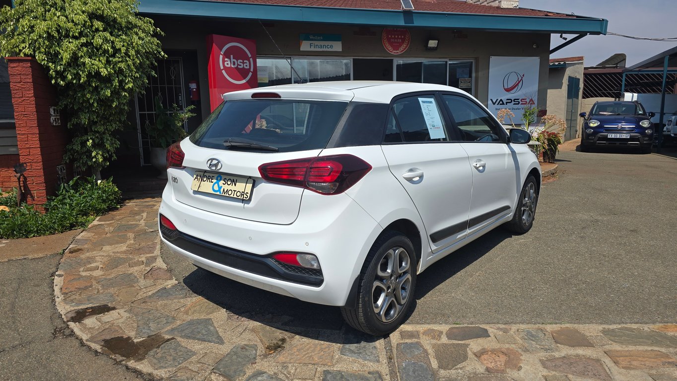 2019 Hyundai I20 1.4 Fluid photo 3