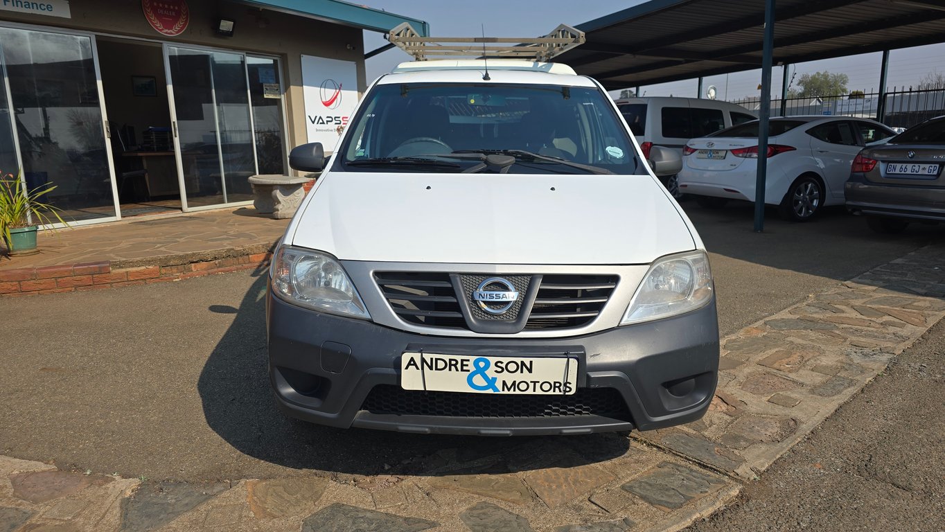 2018 Nissan Np200 1.6 — another view
