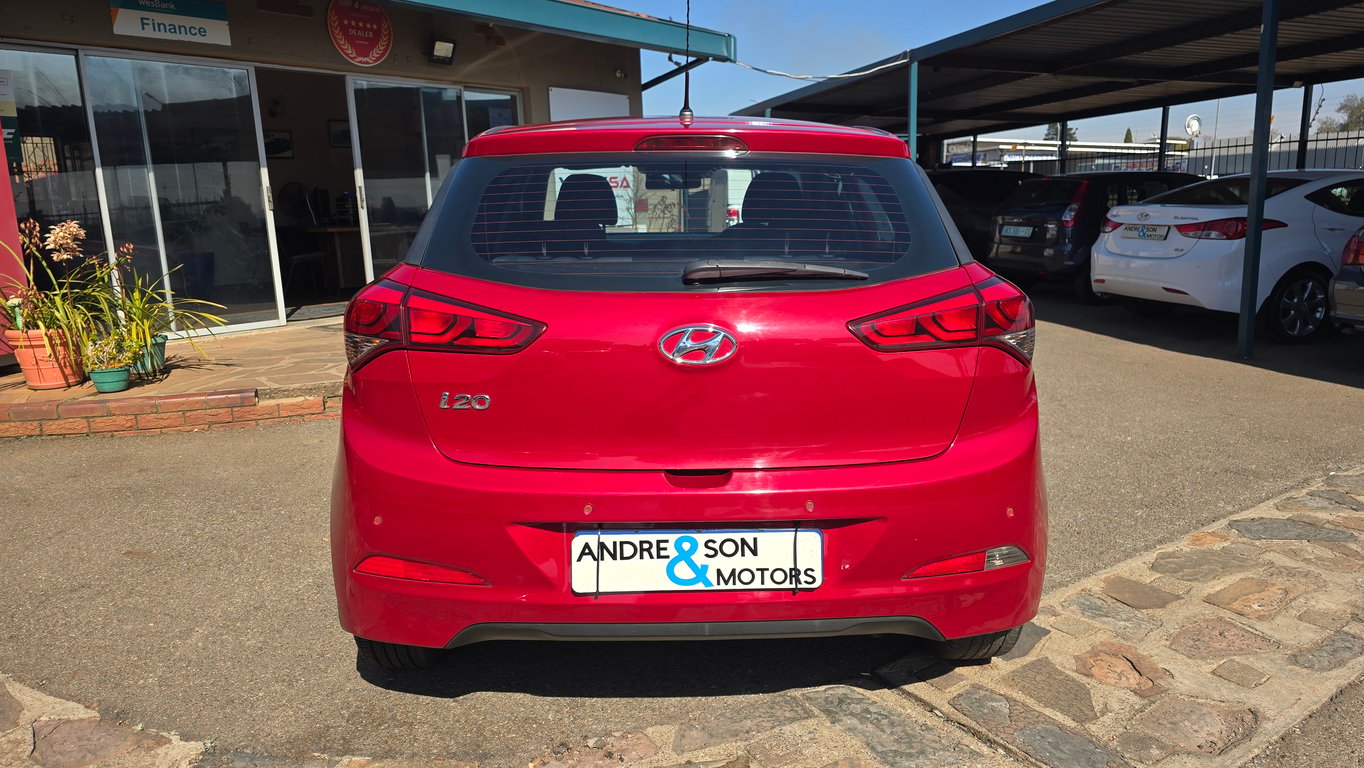 2017 Hyundai i20 1.4 Fluid photo 4