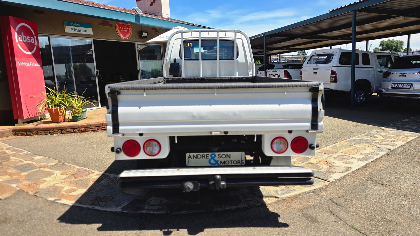2024 Kia K2700D Workhorse Dropside photo 4