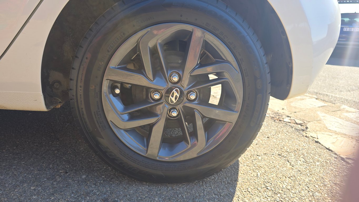 2017 Hyundai Grand i10 1.25 Fluid photo 18