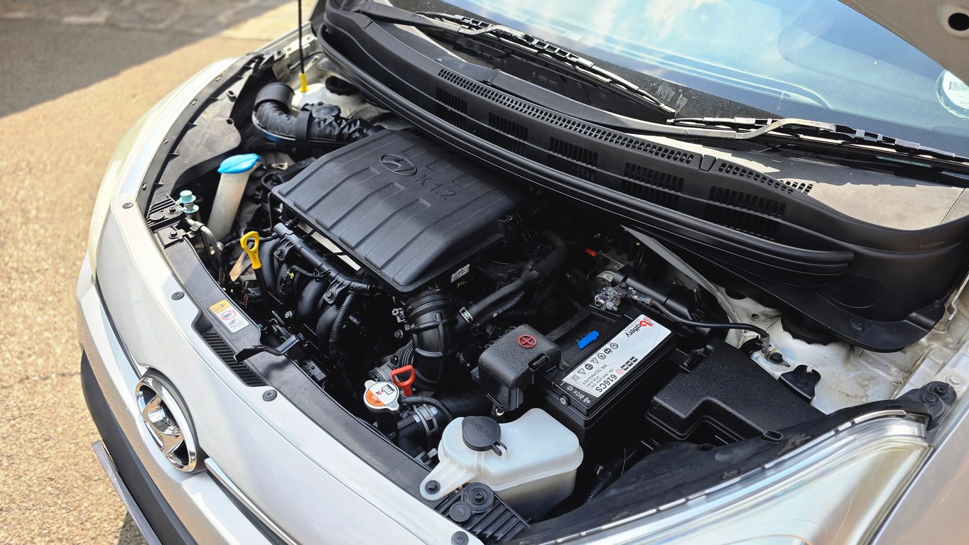 2015 Hyundai Grand I10 1.25 Fluid Auto photo 15
