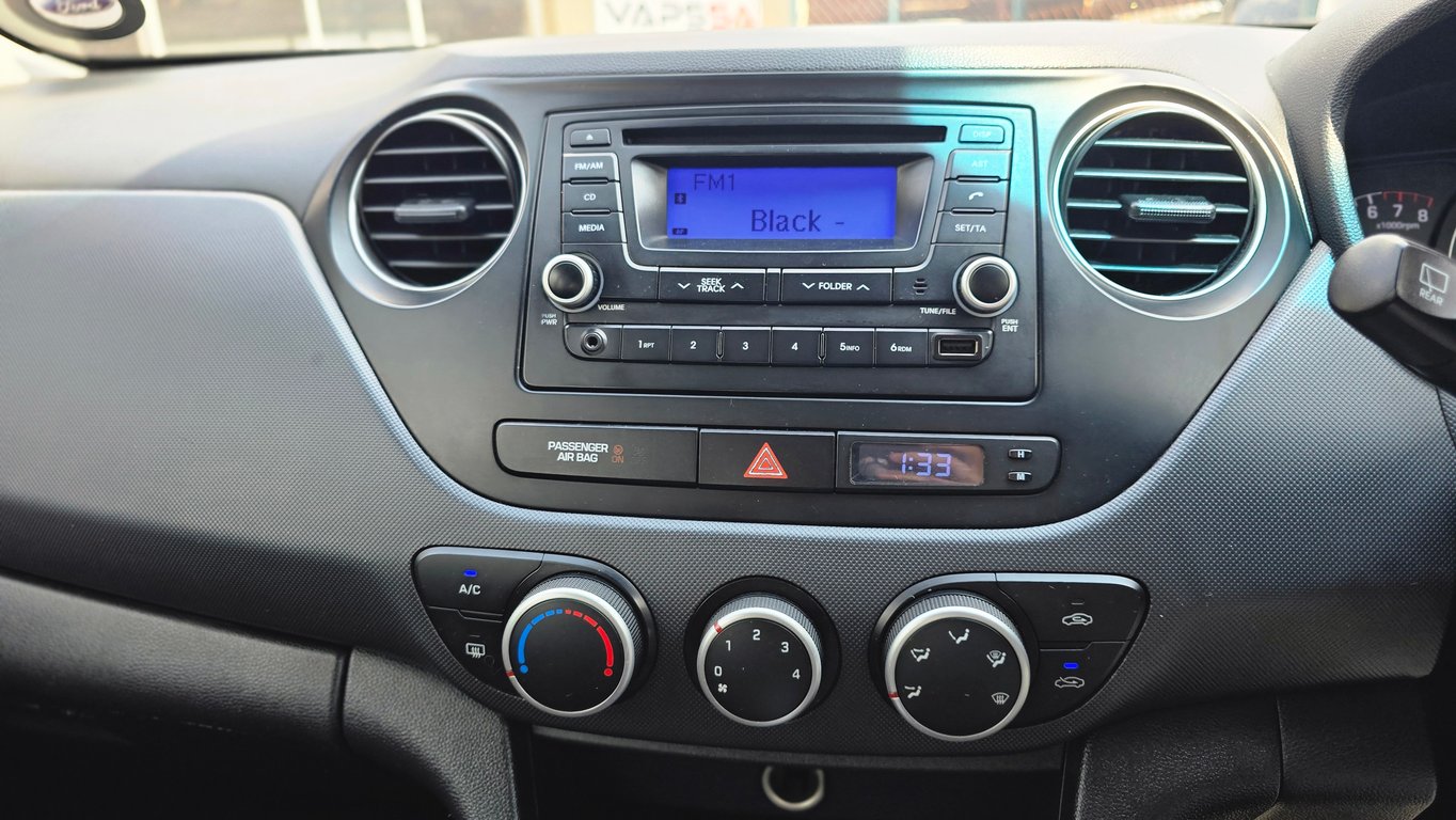 2015 Hyundai Grand I10 1.25 Fluid Auto photo 11