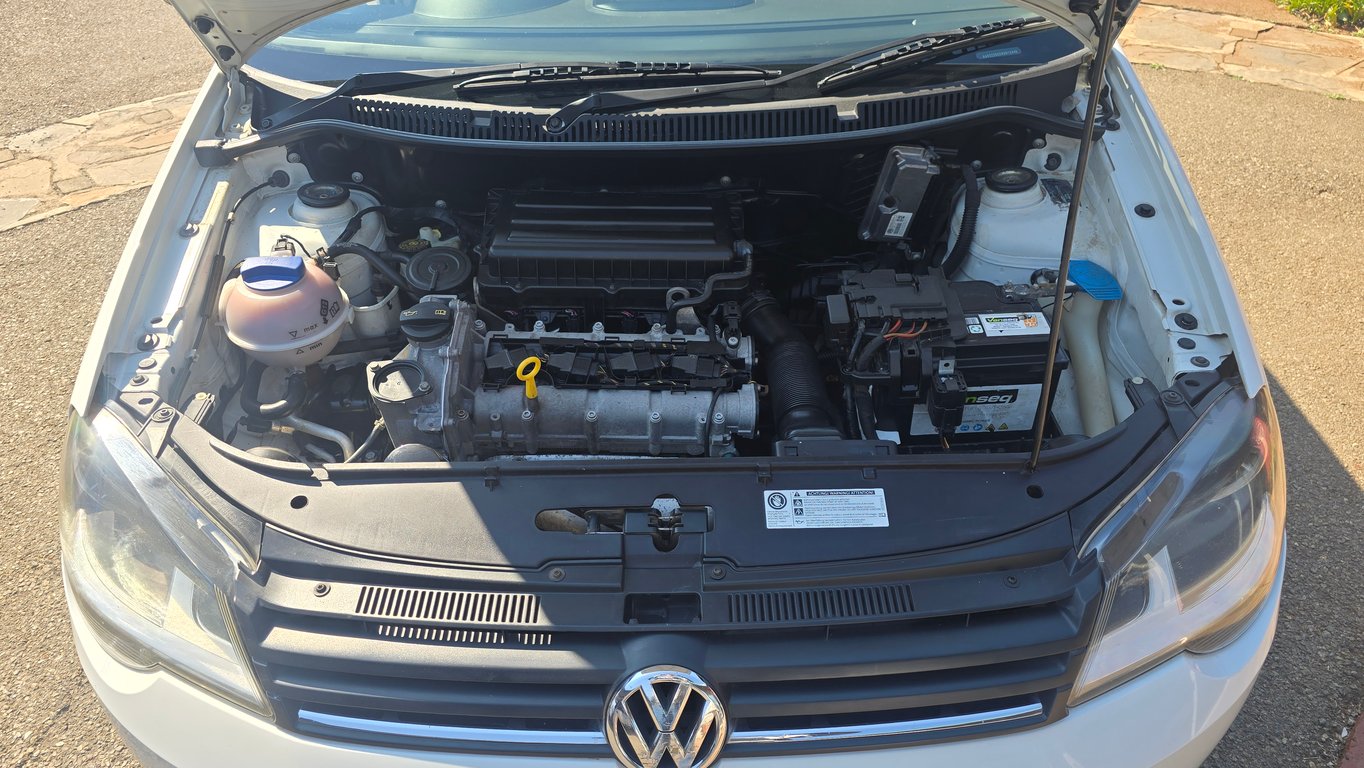2017 Volkswagen Polo Vivo 1.4 Trendline Sedan photo 11