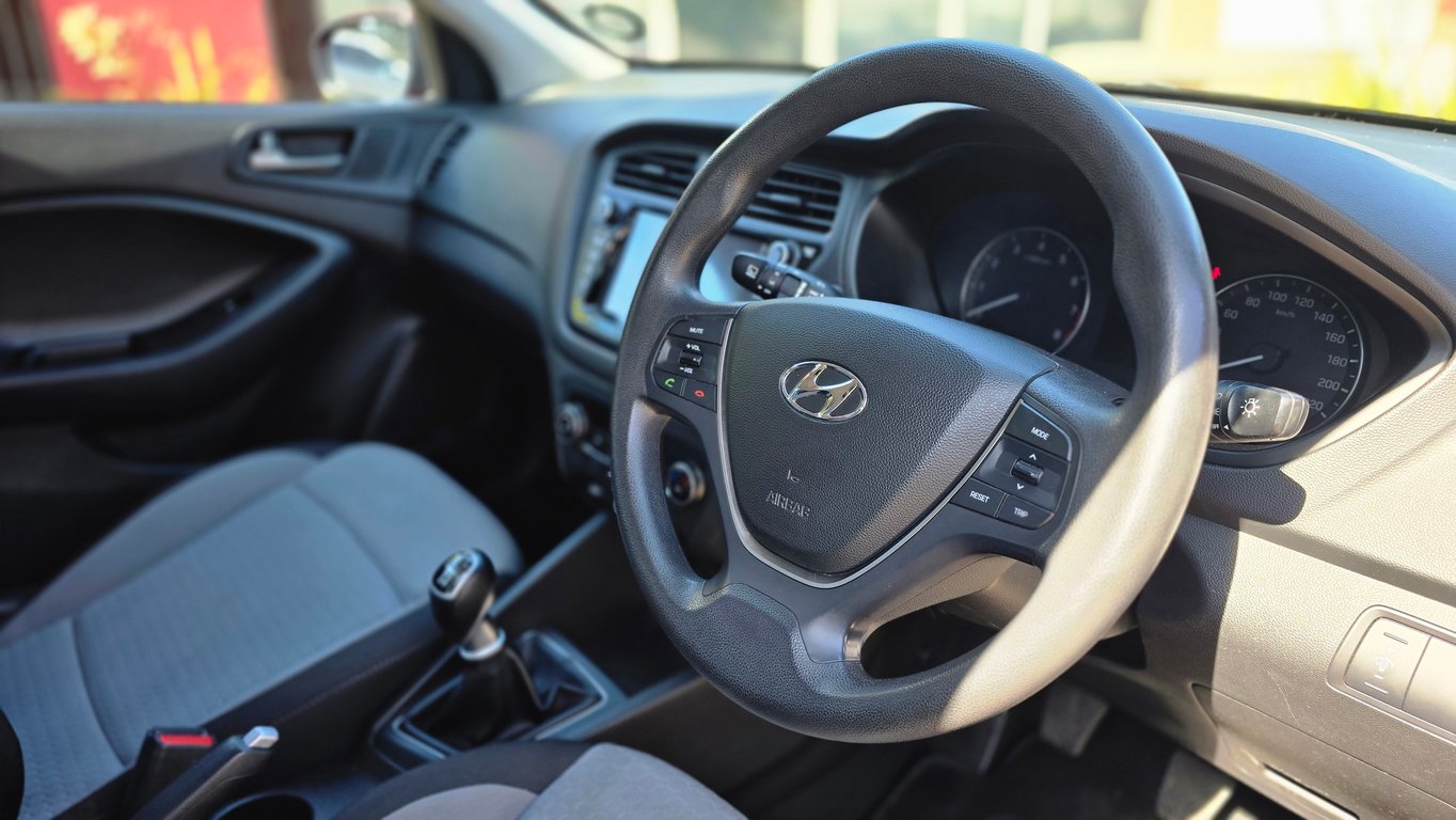 2017 Hyundai i20 1.4 Fluid photo 9