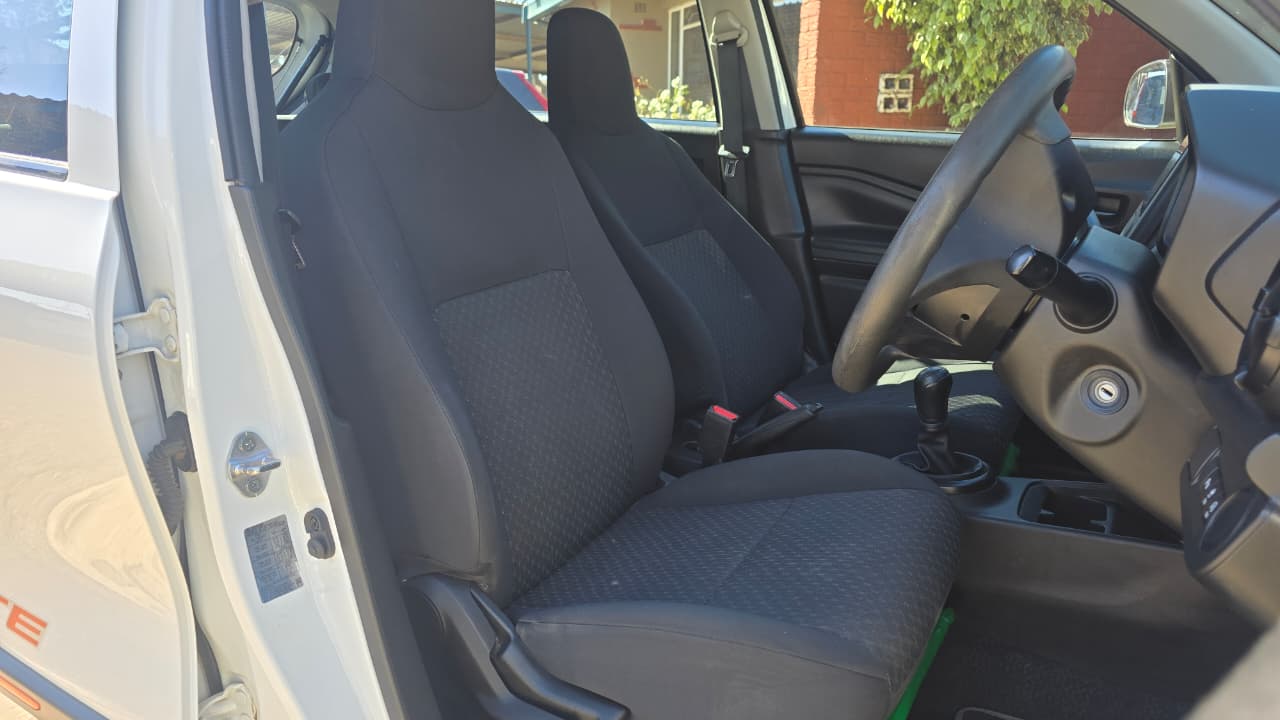 2024 Toyota Vitz  1.0 MT X-Cite photo 8