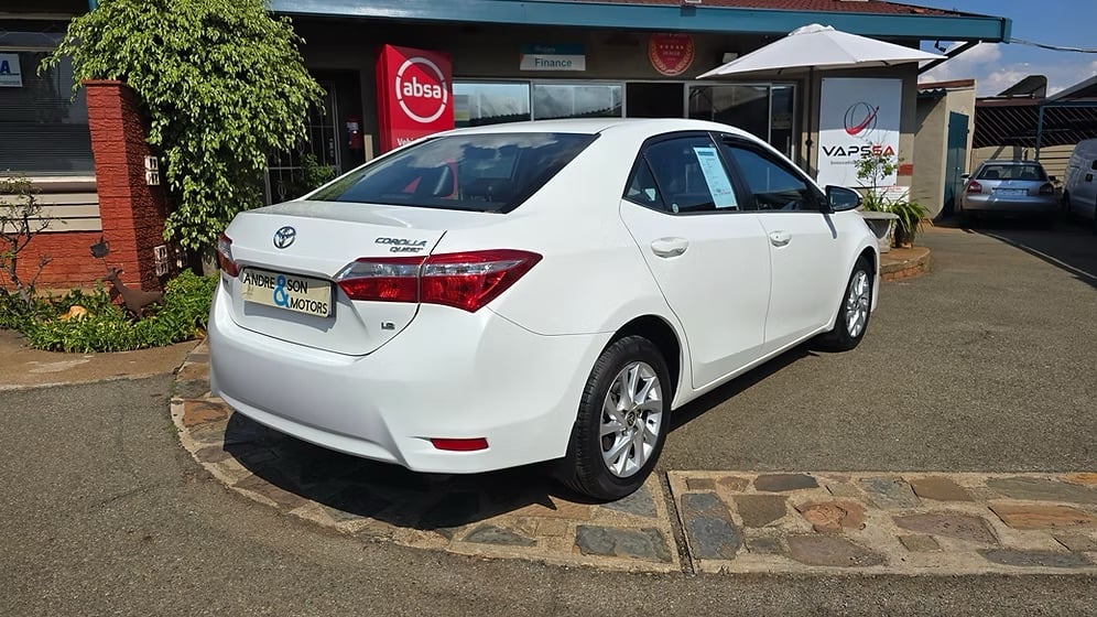 2021 Toyota Corolla Quest 1.8 Prestige — another view