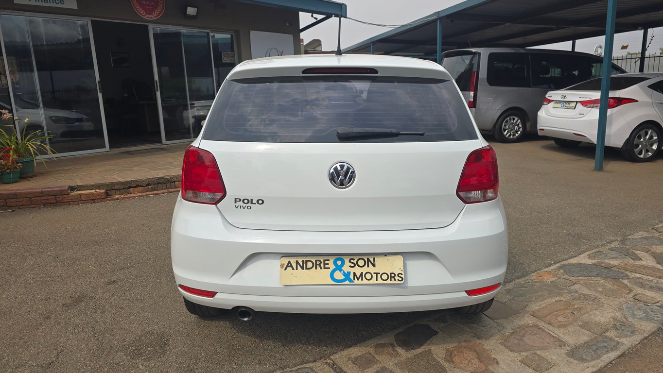 2019 Volkswagen Polo Vivo 1.4 Trendline 5Dr photo 4
