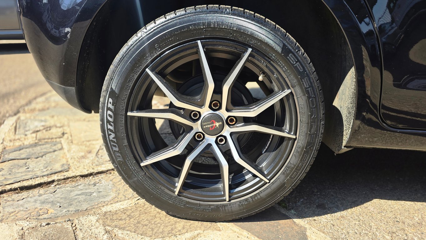 2013 Volkswagen Polo Vivo 1.4 Trendline 5Dr photo 19