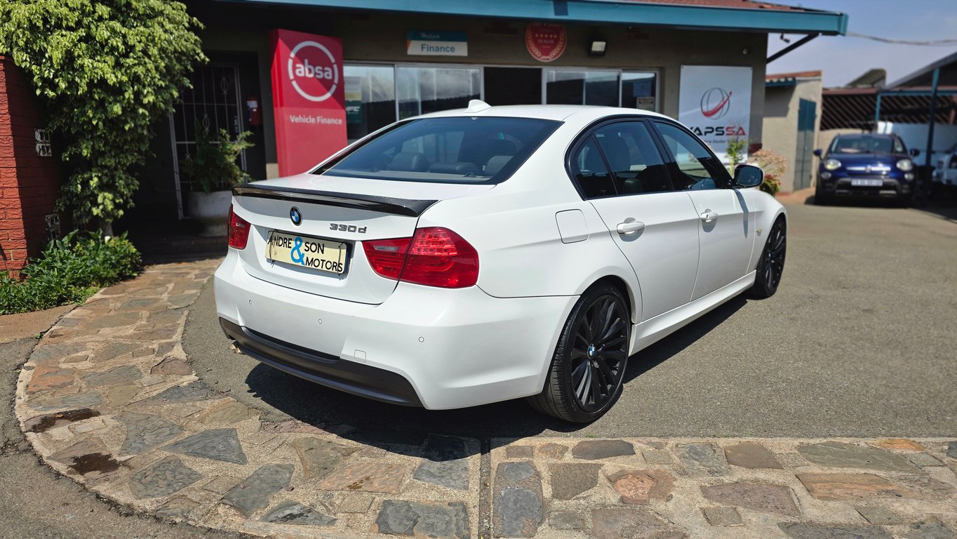 2010 BMW 330D M Sport E90 Auto photo 3