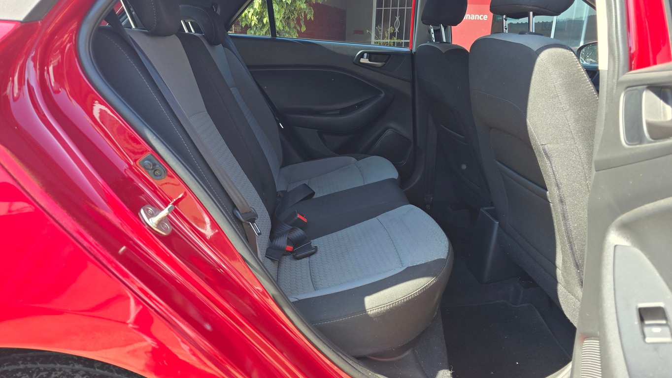 2017 Hyundai i20 1.4 Fluid photo 7