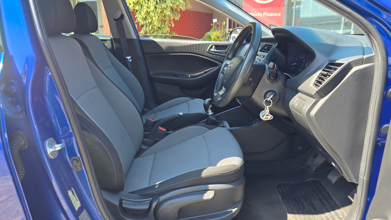 2016 Hyundai I20 1.4 Fluid photo 3