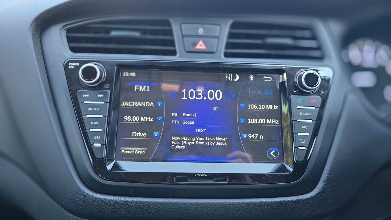 2017 Hyundai i20 1.4 Fluid photo 11