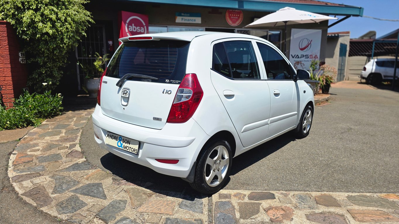 2012 Hyundai I10 1.25 Fluid Auto — another view