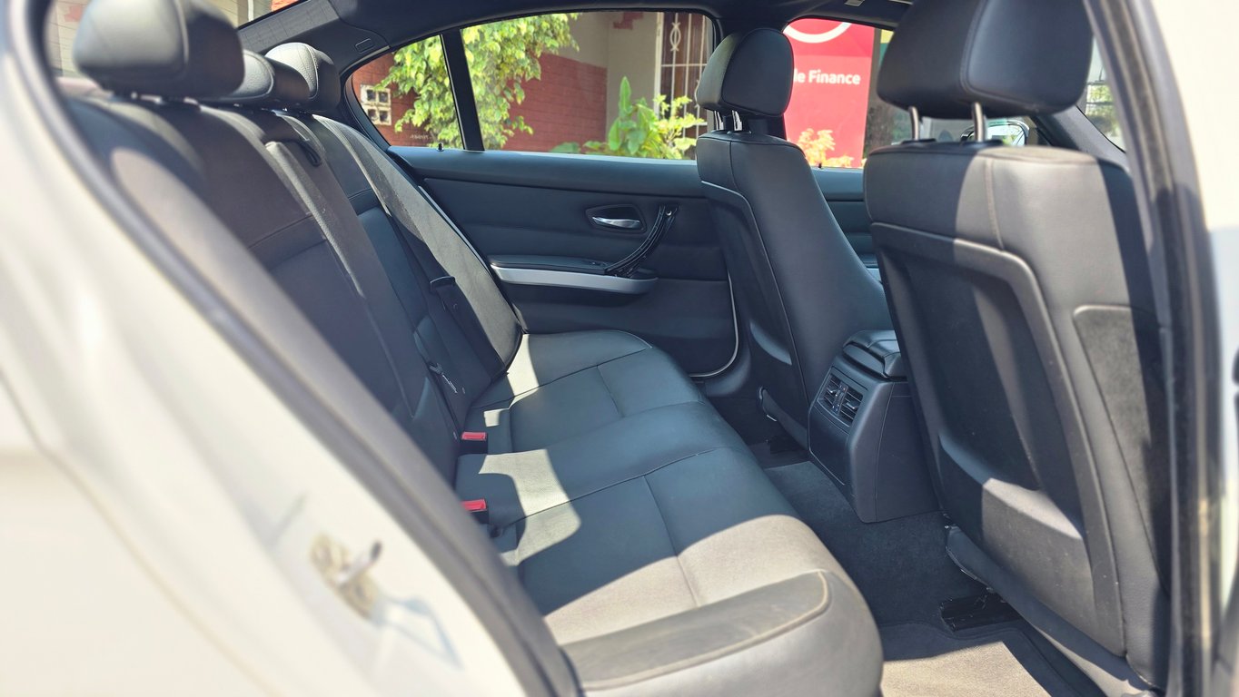 2010 BMW 330D M Sport E90 Auto photo 7
