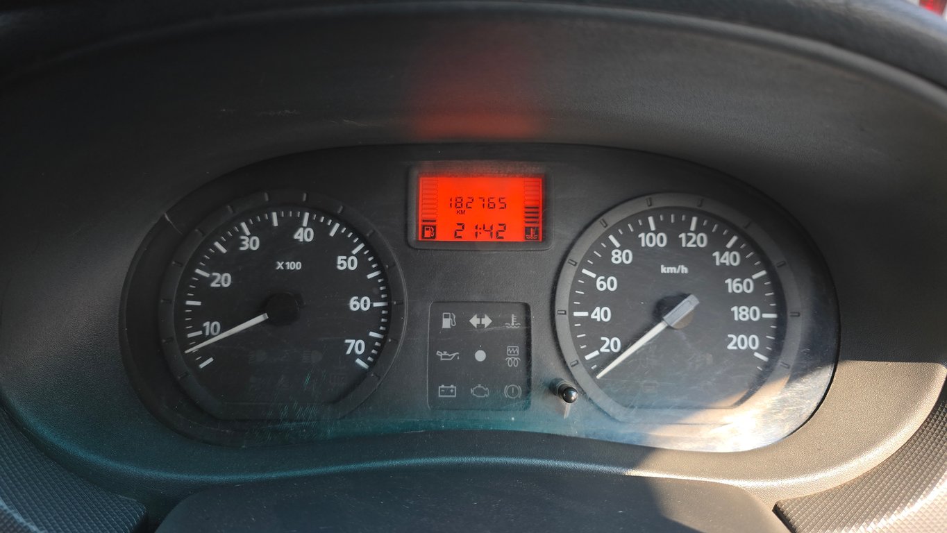 2018 Nissan Np200 1.6 photo 8