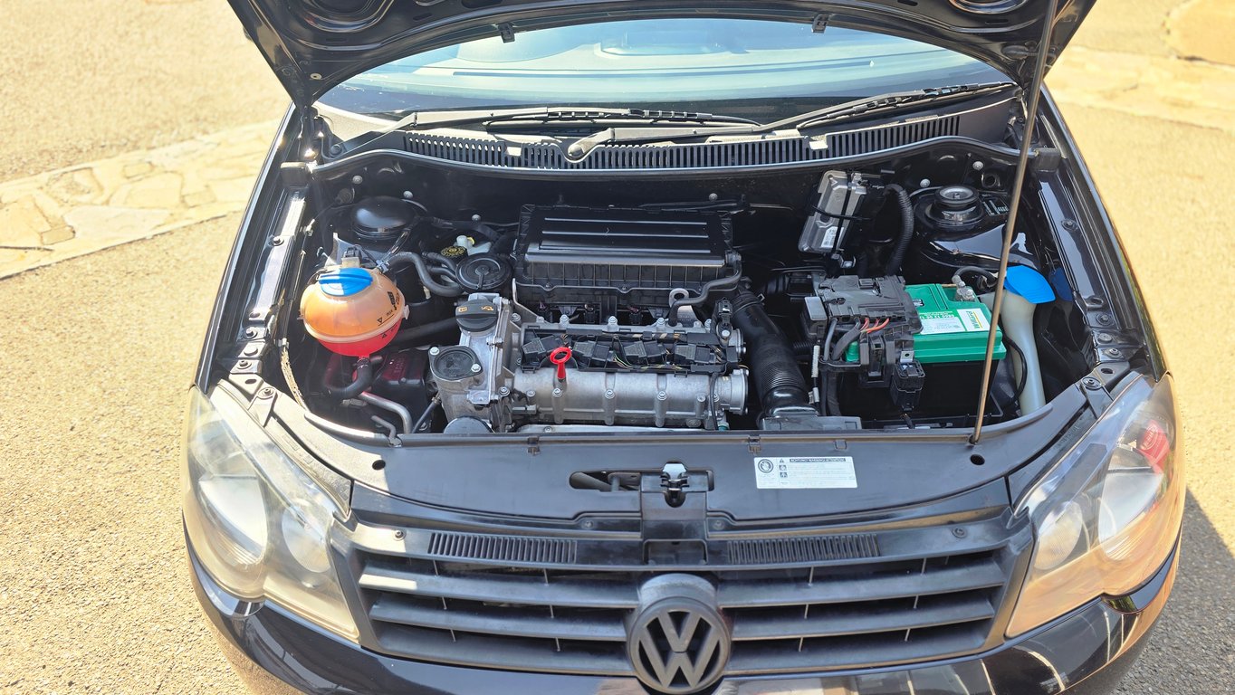 2013 Volkswagen Polo Vivo 1.4 Trendline 5Dr photo 13