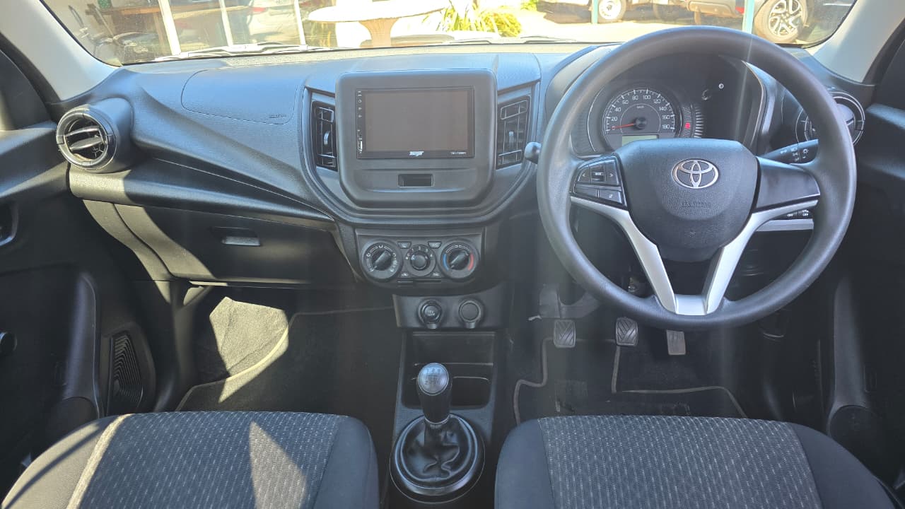 2024 Toyota Vitz  1.0 MT X-Cite photo 10
