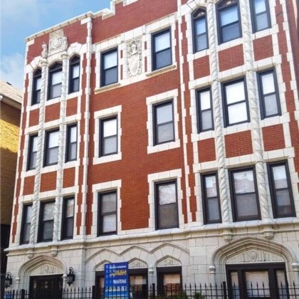 Theellahydepark demonstrating ParqEx's smart parking technology in action.