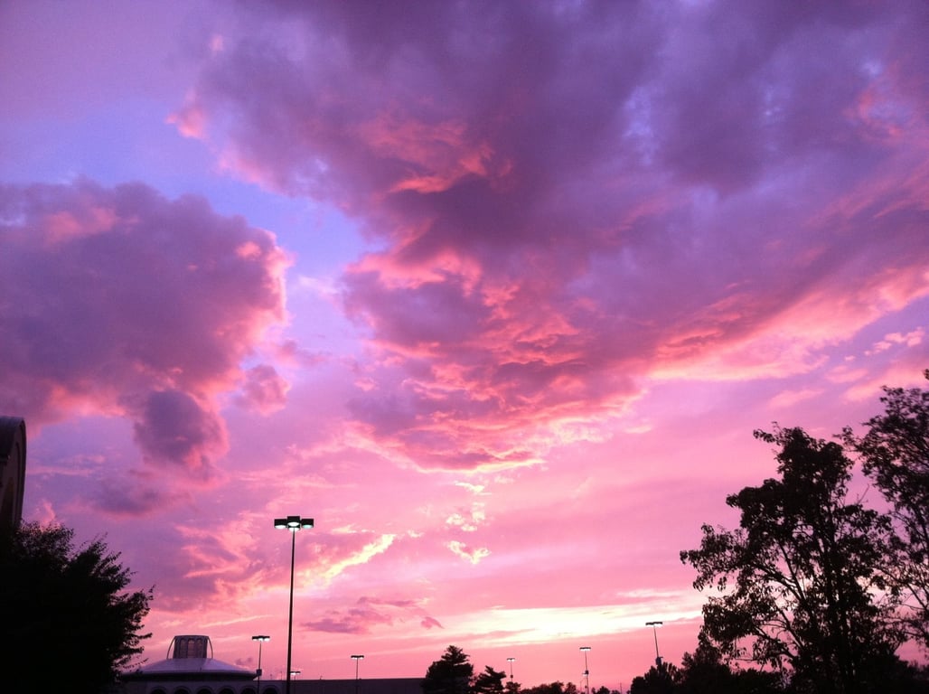 Image with dominant color #b272ab