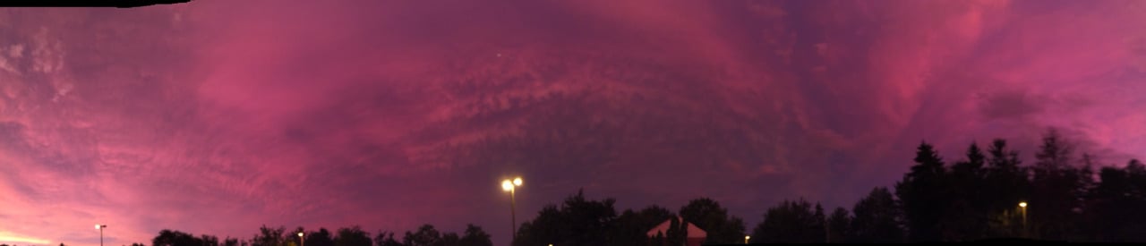 Image with dominant color #7f3855