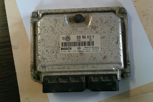 VW GOLF IV 1,9TDI STEROWNIK SILNIKA 038906012M