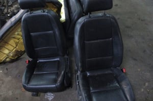 AUDI A4 B7 FOTELE KANAPA TAPICERKA SKÓRA