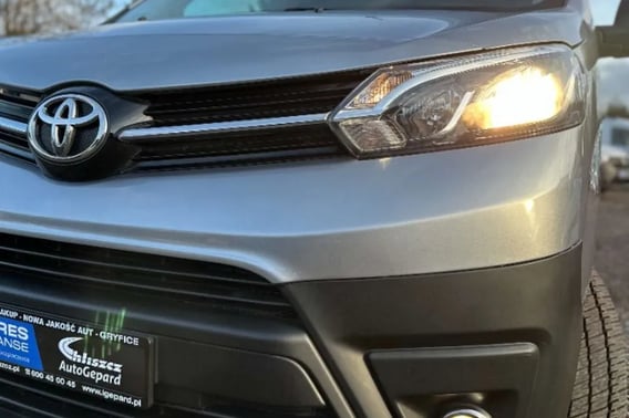 Toyota ProAce Minivan 2021