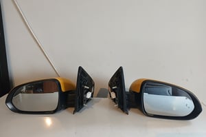 KIA STONIC LUSTERKO P/L 10 PIN MYW EUROPA MARTWE POLE